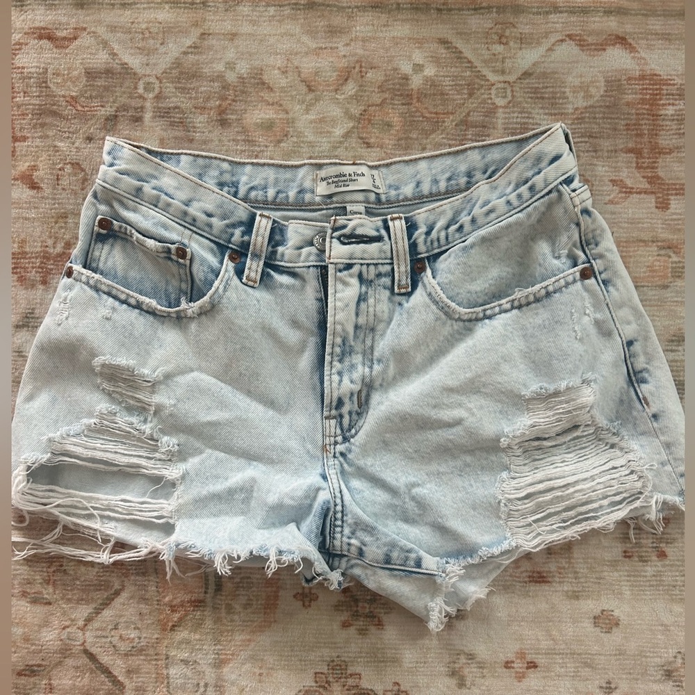 Abercrombie Boyfriend Short Curve Love